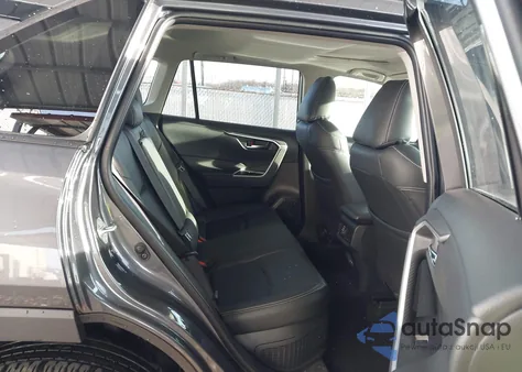 2025 Toyota Rav4 Hybrid Xle from USA, damaged, VIN JTMRWRFV2SD313804